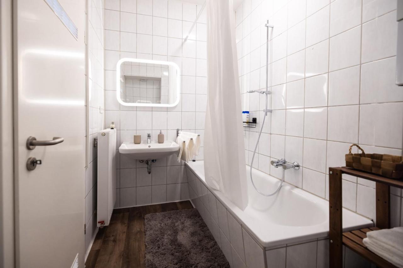 Superior! Nespresso - Kueche - Prime - Parkplatz Apartment Duisburg Ngoại thất bức ảnh